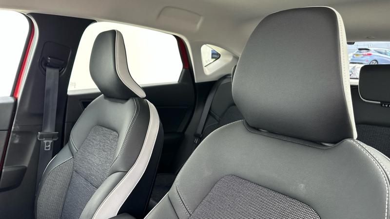 Used Renault Captur 2023 for sale - 76017155: Photo 21