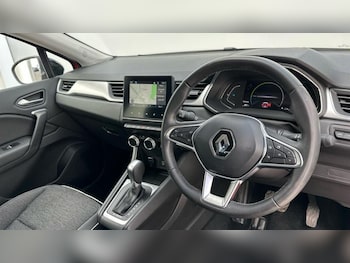 Used Renault Captur 2023 for sale - 76017155: Photo