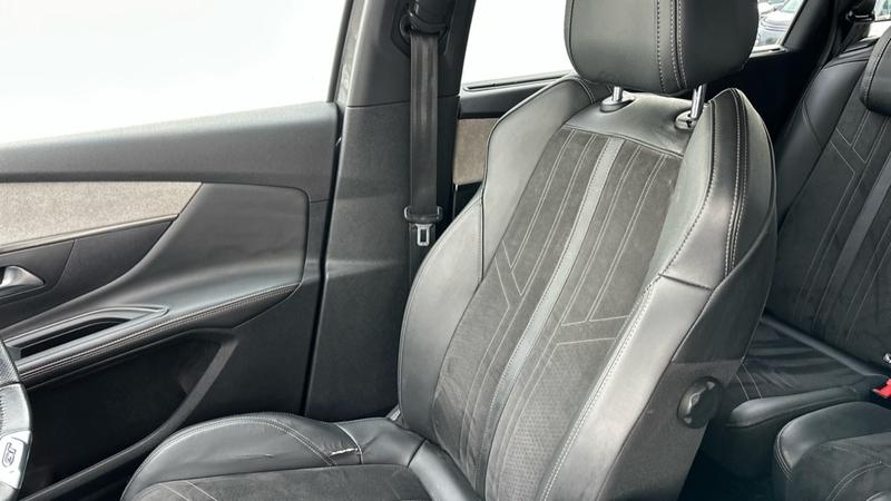 Used Peugeot 5008 2021 for sale - 77528996: Photo 36