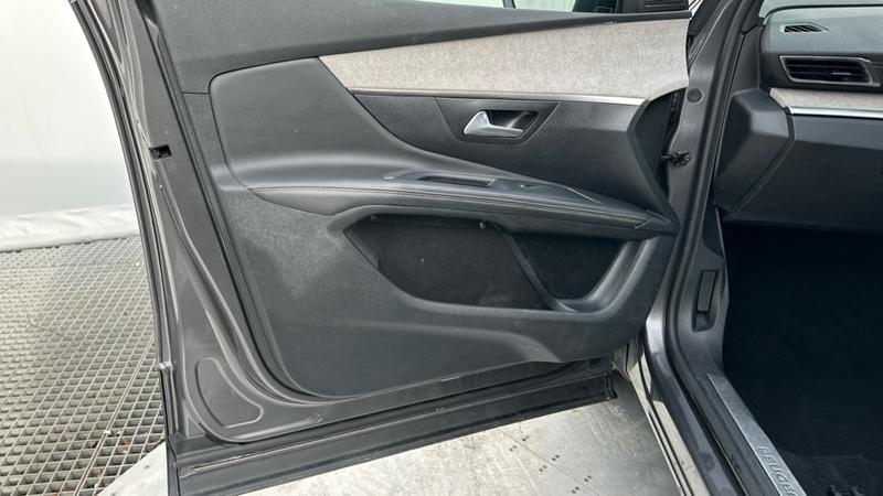 Used Peugeot 5008 2021 for sale - 77528996: Photo 40