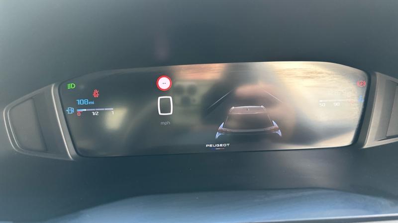 Used Peugeot 2008 2023 for sale - 77176213: Photo 13