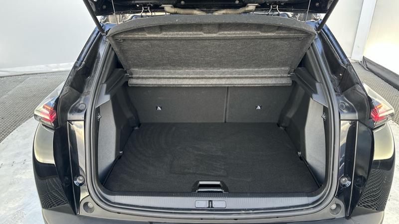 Used Peugeot 2008 2023 for sale - 77176213: Photo 15