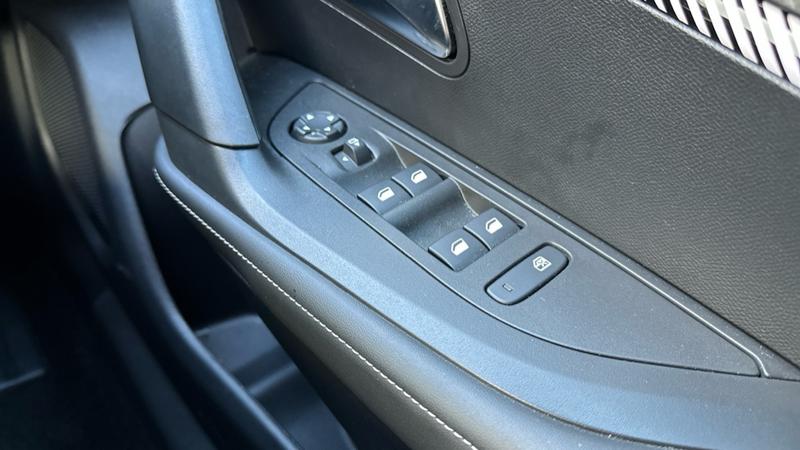 Used Peugeot 2008 2023 for sale - 77176213: Photo 42