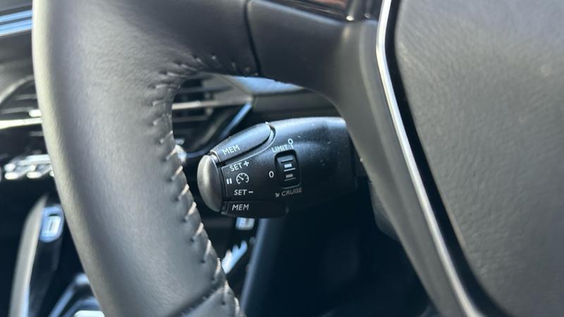 Used Peugeot 2008 2023 for sale - 77176213: Photo 47