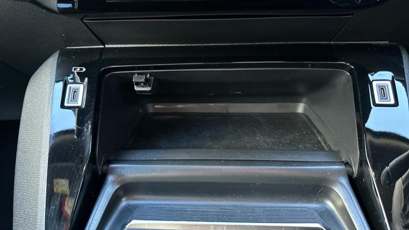 Used Peugeot 2008 2023 for sale - 77176213: Photo 54