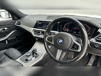 Used BMW 3 Series 2019 for sale - 78067471: Photo