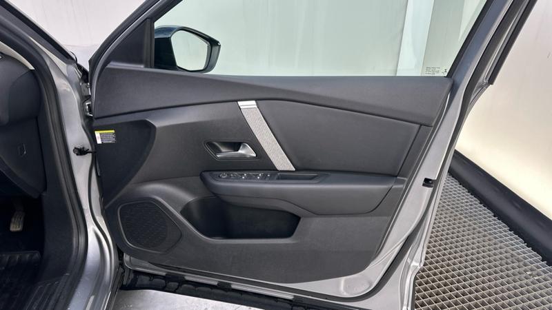 Used Citroen C4 2022 for sale - 77804432: Photo 28