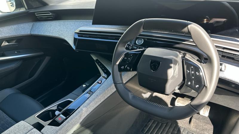 Used Peugeot 3008 2025 for sale - 78153028: Photo 2