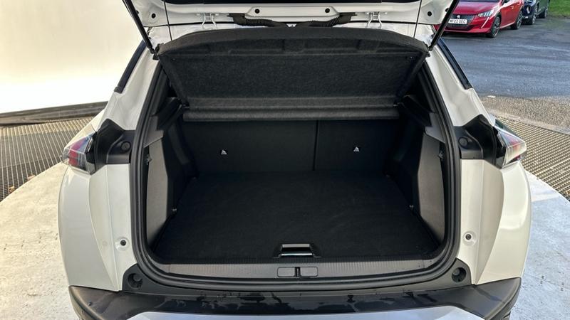 Used Peugeot 2008 2023 for sale - 76772724: Photo 15