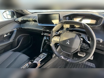 Used Peugeot 2008 2023 for sale - 76772724: Photo