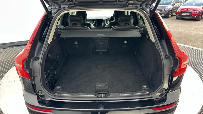 Used Volvo XC60 for sale - 77941440: Photo 17