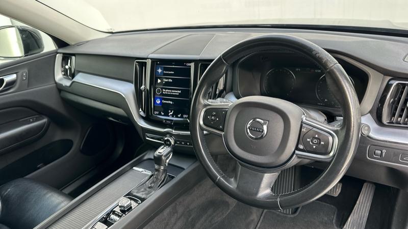Used Volvo XC60 for sale - 77941440: Photo 2