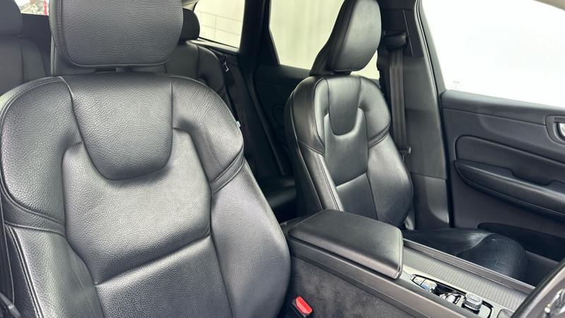 Used Volvo XC60 for sale - 77941440: Photo 25