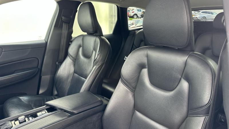 Used Volvo XC60 for sale - 77941440: Photo 30