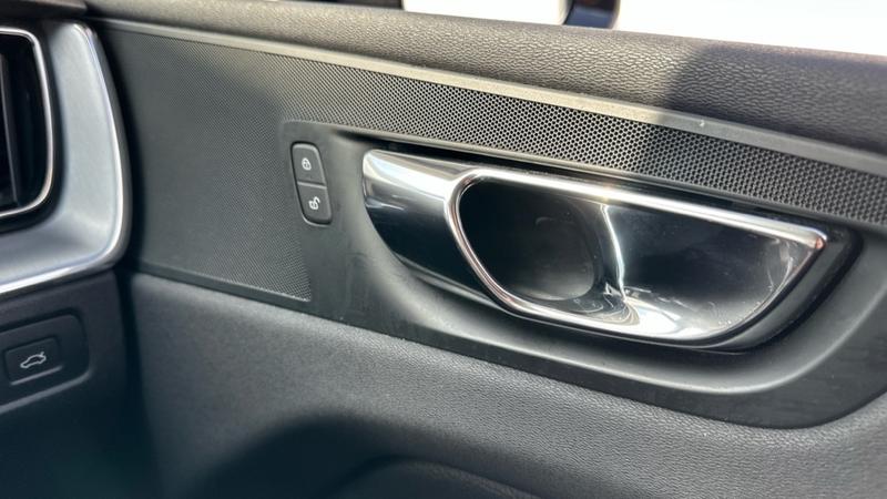 Used Volvo XC60 for sale - 77941440: Photo 71