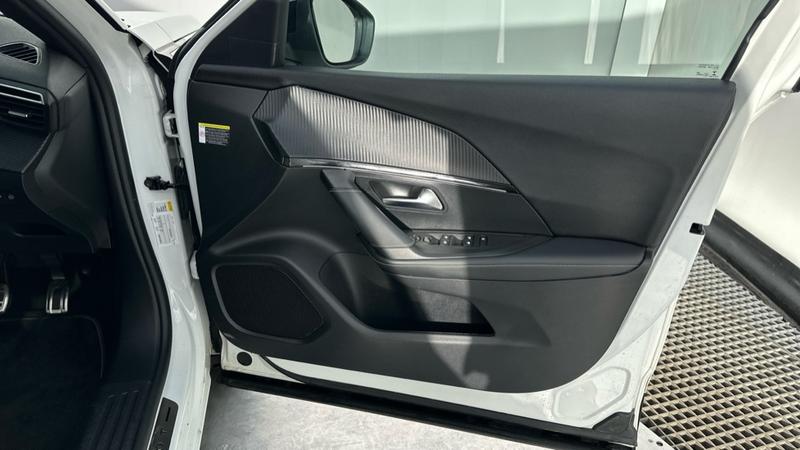 Used Peugeot 2008 2022 for sale - 77613654: Photo 24