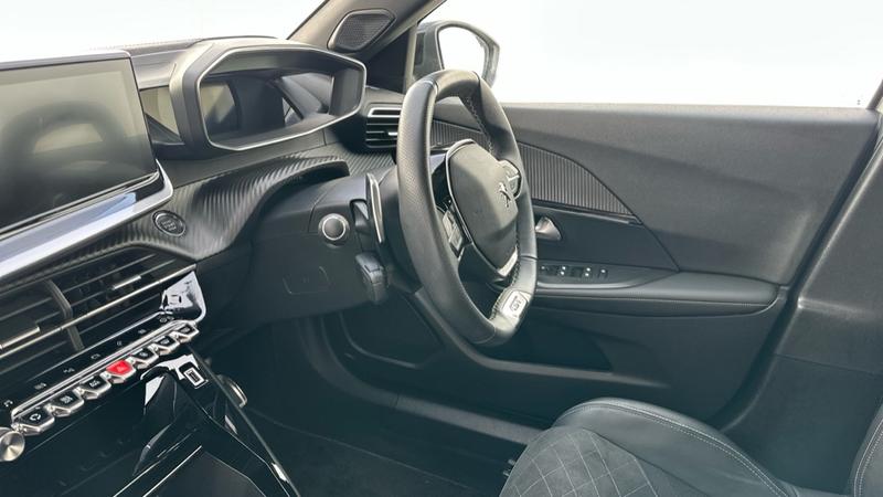 Used Peugeot 2008 2022 for sale - 77613654: Photo 36