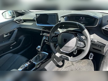 Used Peugeot 208 2026 for sale - 78885985: Photo