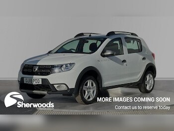 Used Dacia Sandero Stepway 2018 for sale - 77747028: Photo