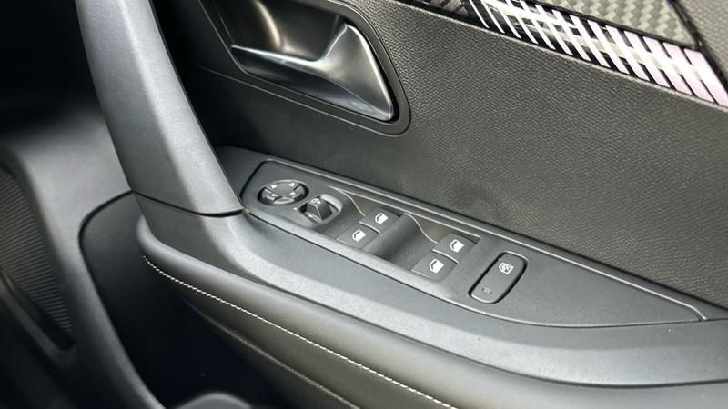 Used Peugeot 2008 2025 for sale - 76322368: Photo 41