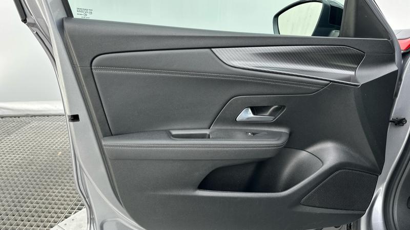 Used Vauxhall Mokka Electric 2024 for sale - 75648220: Photo 25