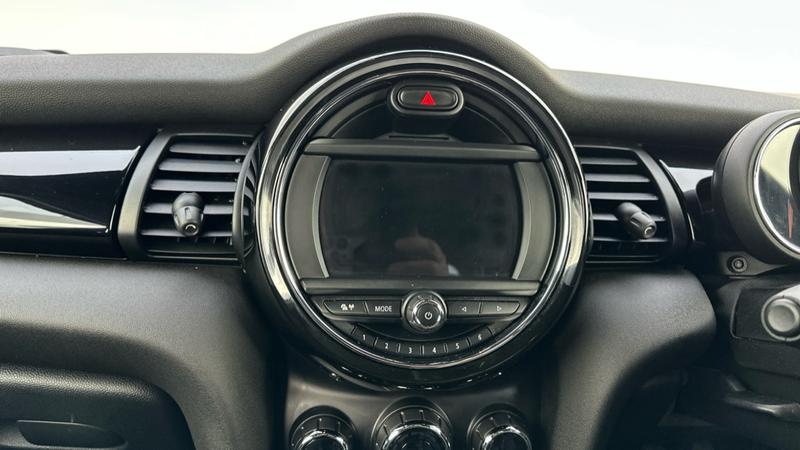 Used MINI Hatch 2020 for sale - 77064016: Photo 12