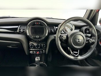 Used MINI Hatch 2020 for sale - 77064016: Photo