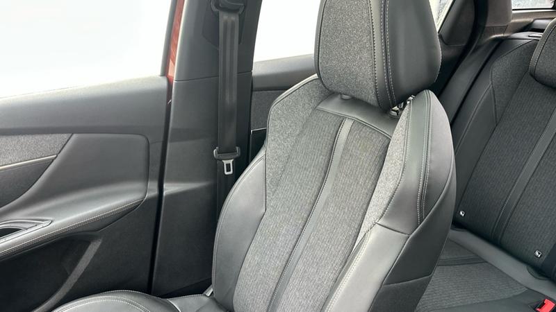 Used Peugeot 3008 2020 for sale - 77532718: Photo 27