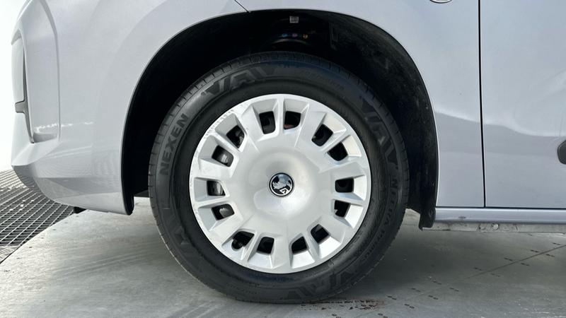 Used Vauxhall Combo Life Electric 2025 for sale - 76017209: Photo 17