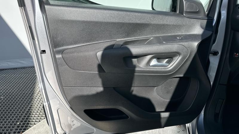 Used Vauxhall Combo Life Electric 2025 for sale - 76017209: Photo 25