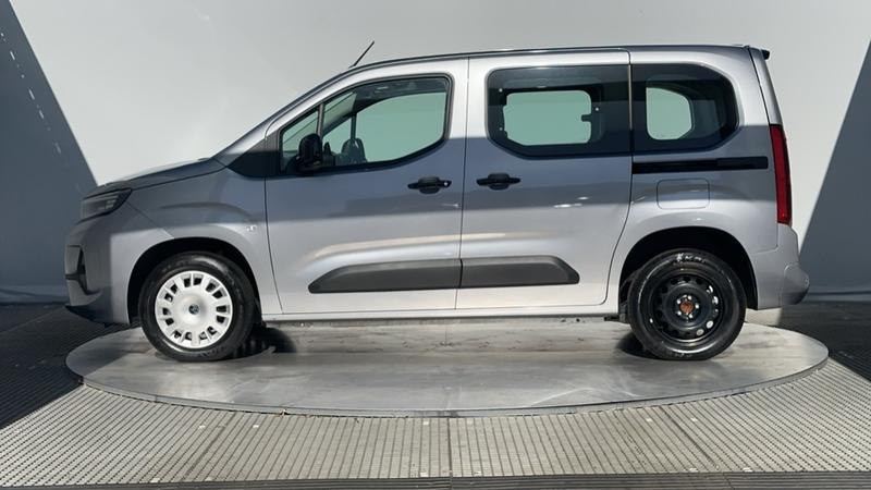 Used Vauxhall Combo Life Electric 2025 for sale - 76017209: Photo 9