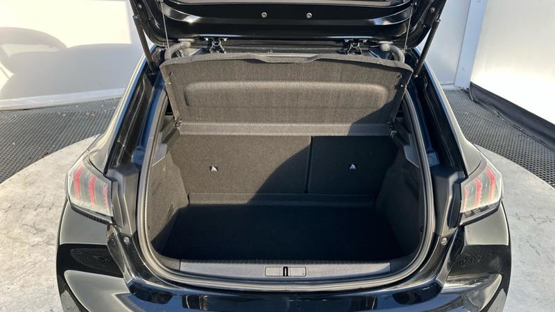 Used Peugeot 208 2022 for sale - 76685059: Photo 15