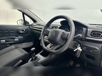Used Citroen C3 2024 for sale - 79352549: Photo