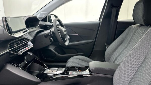 Used Peugeot 208 2025 for sale - 76202261: Photo 24