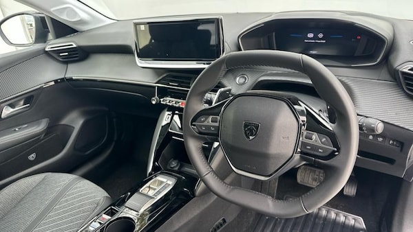 Used Peugeot 208 2025 for sale - 76202261: Photo 2