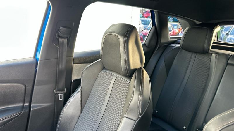 Used Peugeot 3008 2022 for sale - 77063986: Photo 23