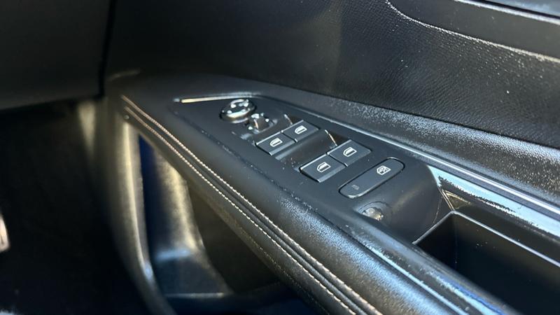 Used Peugeot 3008 2022 for sale - 77063986: Photo 36