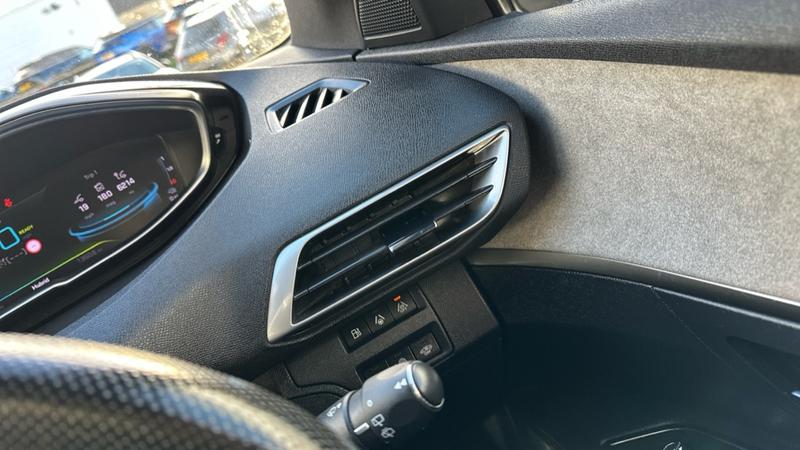 Used Peugeot 3008 2022 for sale - 77063986: Photo 42