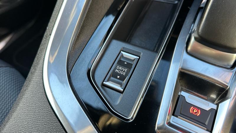 Used Peugeot 3008 2022 for sale - 77063986: Photo 60