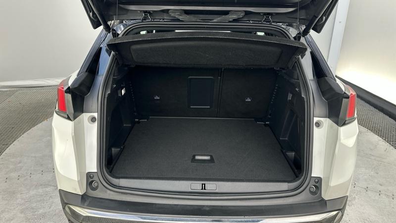 Used Peugeot 3008 2018 for sale - 76452923: Photo 15