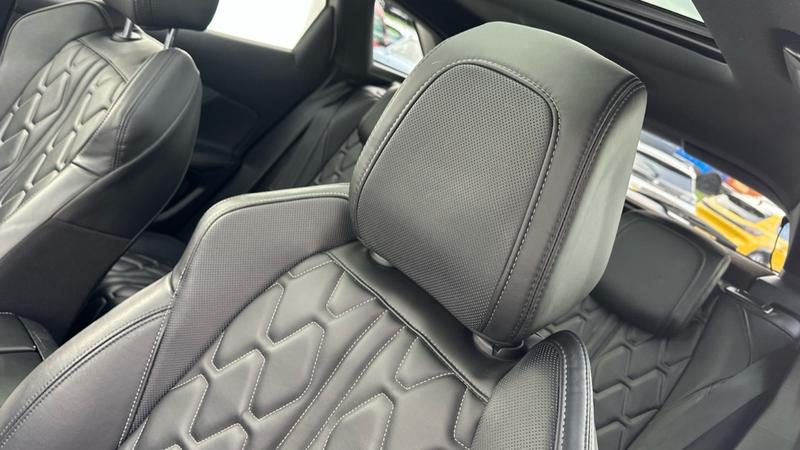 Used Peugeot 3008 2018 for sale - 76452923: Photo 21