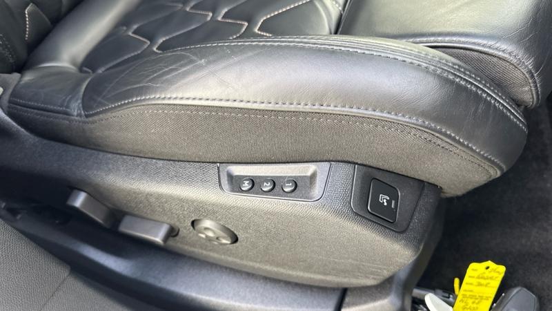 Used Peugeot 3008 2018 for sale - 76452923: Photo 30