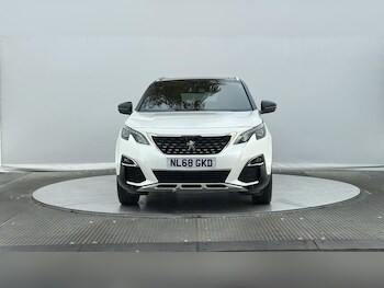 Used Peugeot 3008 2018 for sale - 76452923: Photo