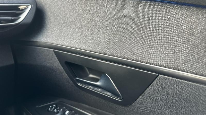 Used Peugeot 3008 2018 for sale - 76452923: Photo 46