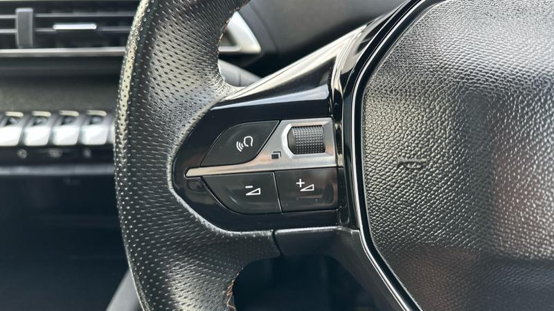 Used Peugeot 3008 2018 for sale - 76452923: Photo 49