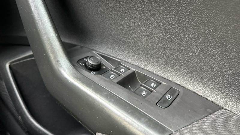 Used Volkswagen Taigo 2023 for sale - 76382373: Photo 42