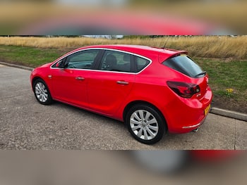 Used Vauxhall Astra 2013 for sale - 79674562: Photo