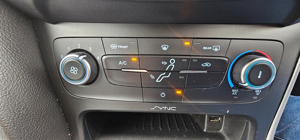 Used Ford Focus 2015 for sale - 76628597: Photo 18