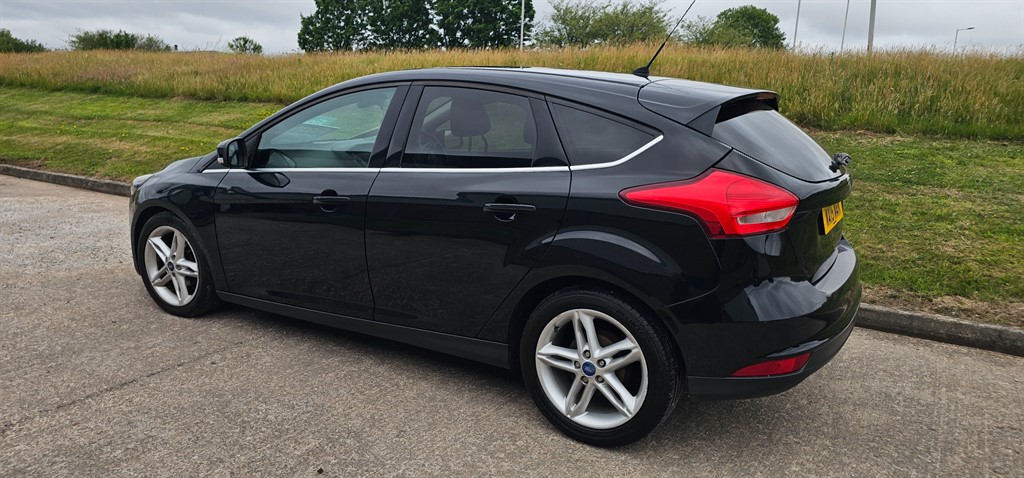 Used Ford Focus 2015 for sale - 76628597: Photo 3