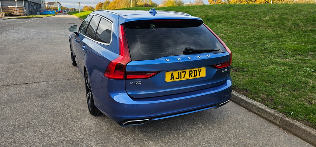 Used Volvo V90 2017 for sale - 76628501: Photo 3